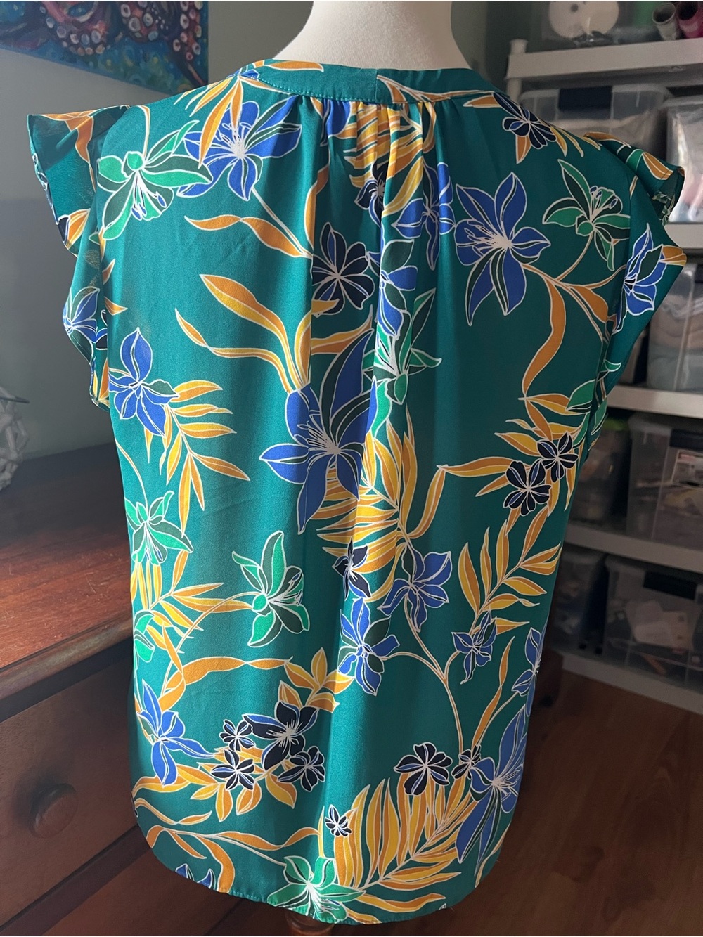 St. Tropez Teal Floral Split-Neck Cap-Sleeve Blouse - Picture 4 of 5